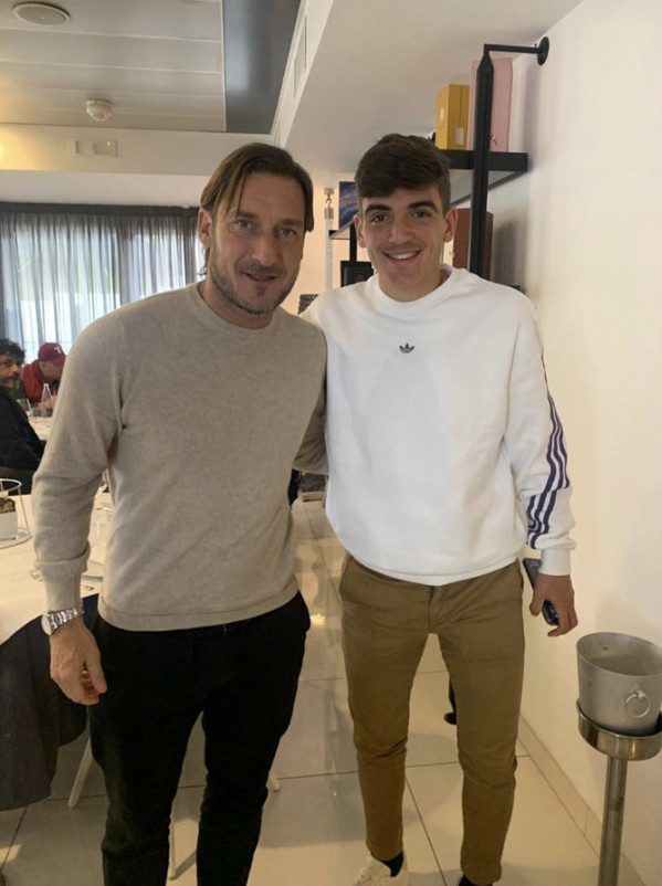 Villar con Totti