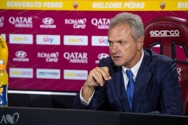 AS Roma, conferenza stampa di presentazione del calciatore Pedro