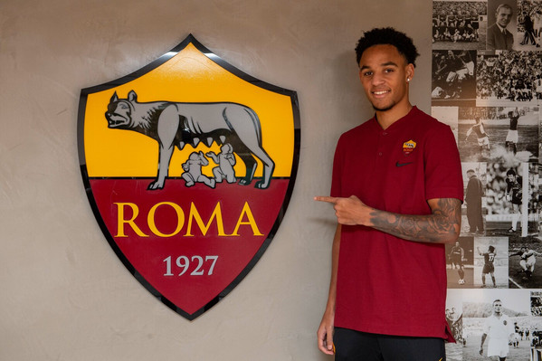 AS Roma, il primo giorno a Trigoria del nuovo giocatore Bryan Reynolds