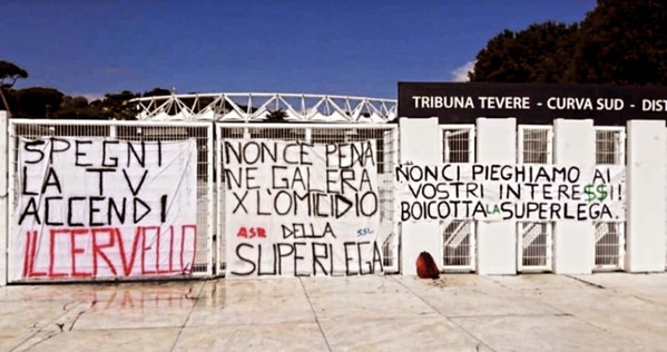 Striscioni Olimpico