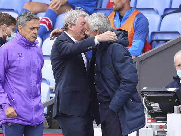 Mourinho - Hodgson