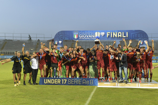 L'AS Roma è campione d’Italia Under 17 2020/2021L'AS Roma è campione d’Italia Under 17 2020/2021