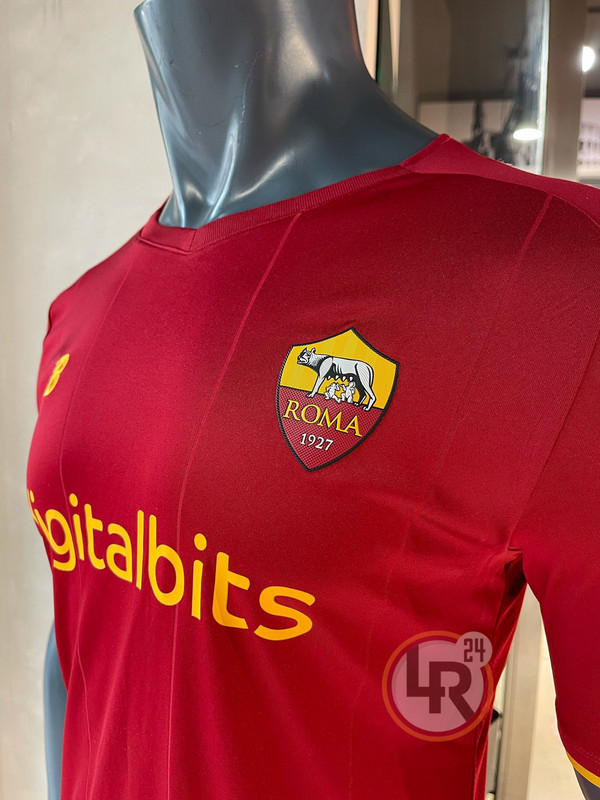 Home kit Roma dettagli