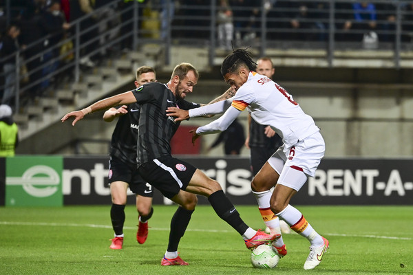 Zorya Lugansk v AS Roma: Group D - UEFA Europa Conference League