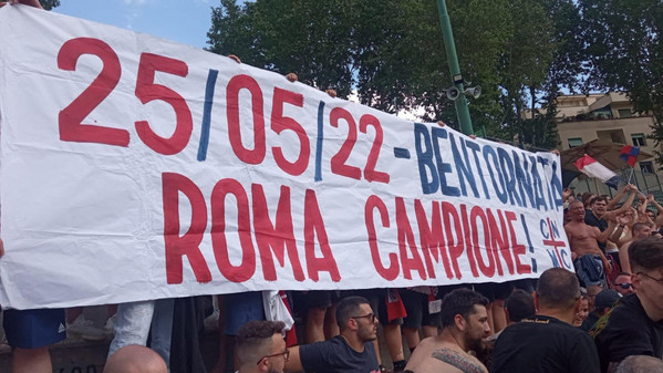 Striscione Samb