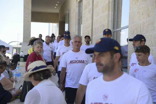 AS Roma Players Visist Jerusalem