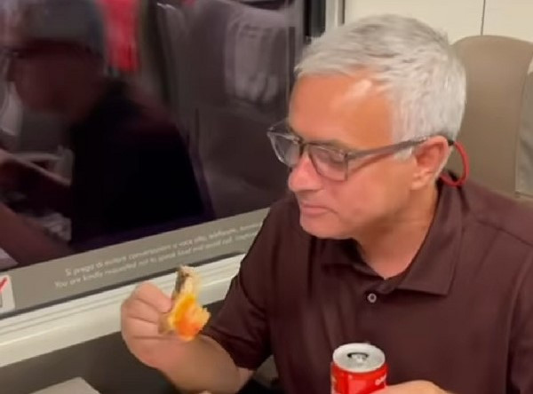 Mourinho pizza treno