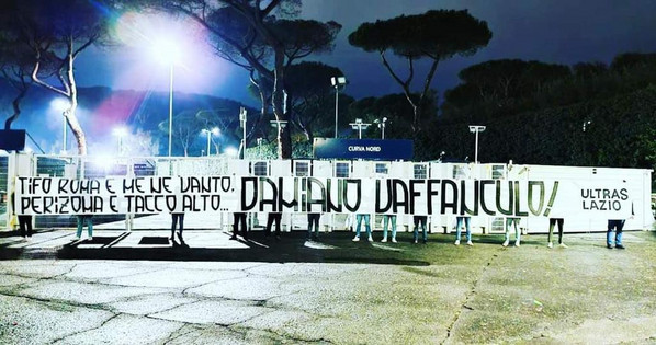 striscione damiano maneskin ultras lazio