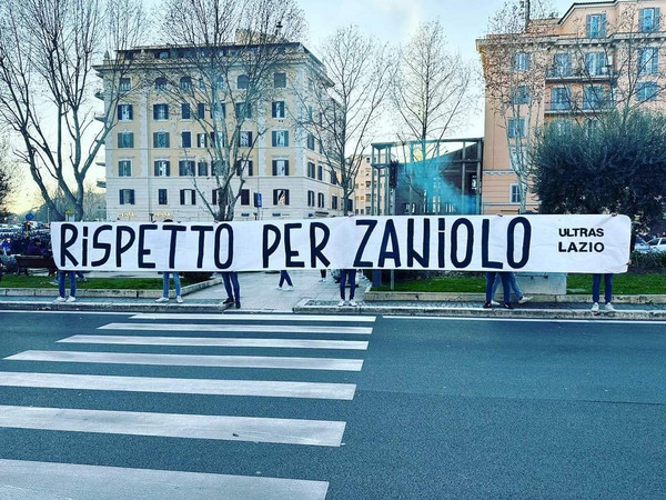 striscione zaniolo