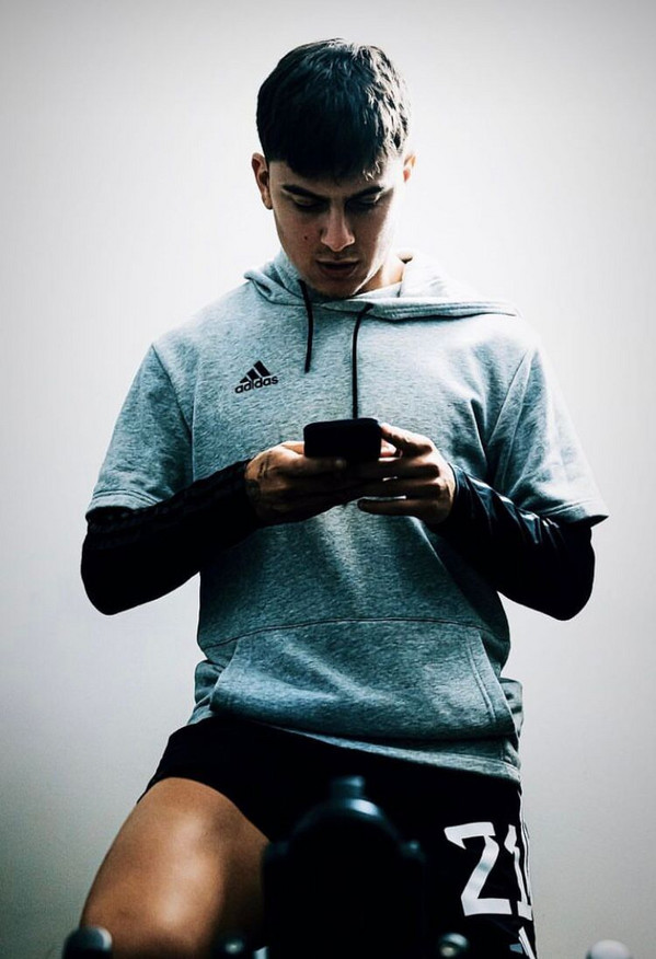 dybala palestra