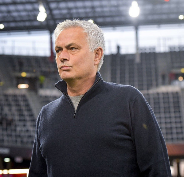 mourinho salisburgo roma