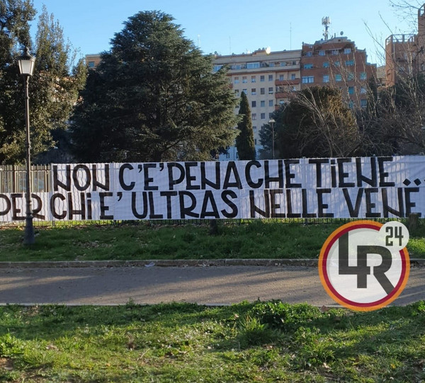 striscione piazza mancini