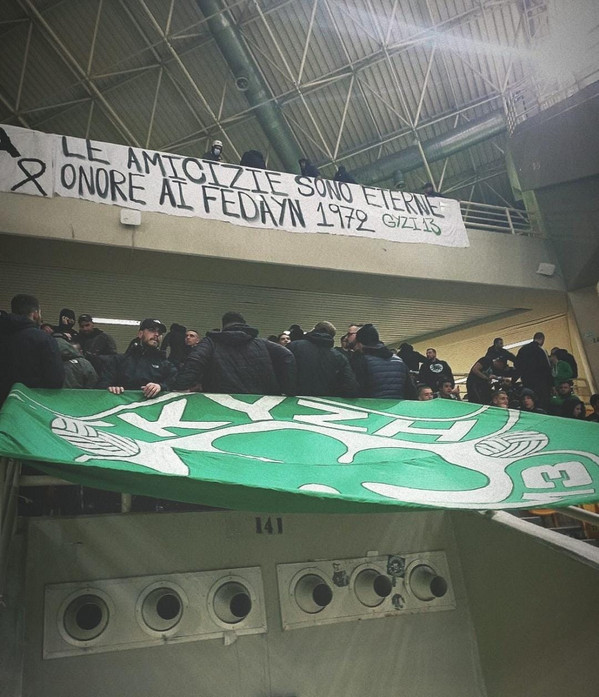 tifosi Panathinaikos fedayn striscione