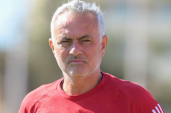 albufeira allenamento mourinho