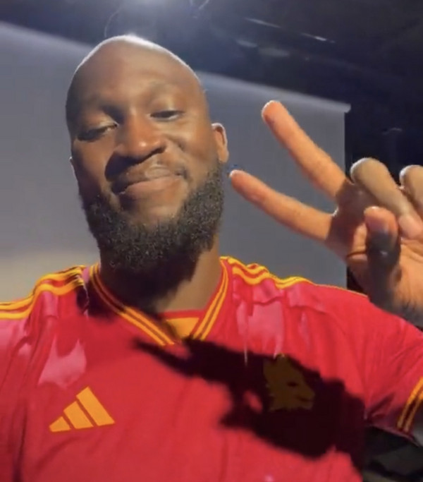 lukaku messaggio twitter