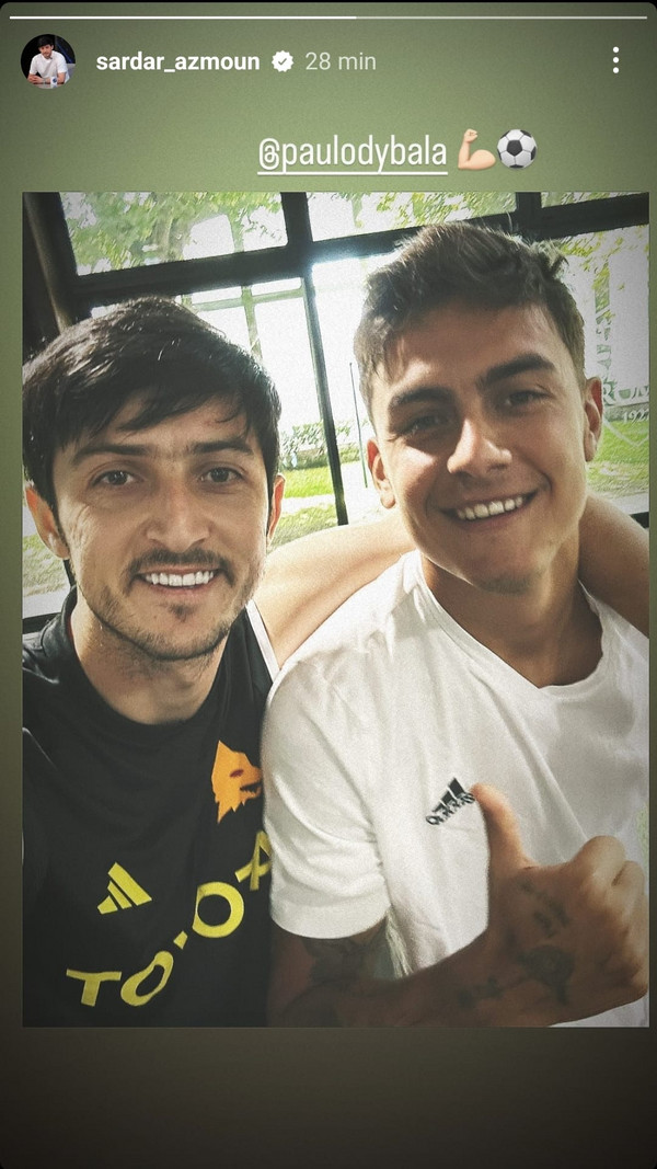 azmoun e dybala selfie