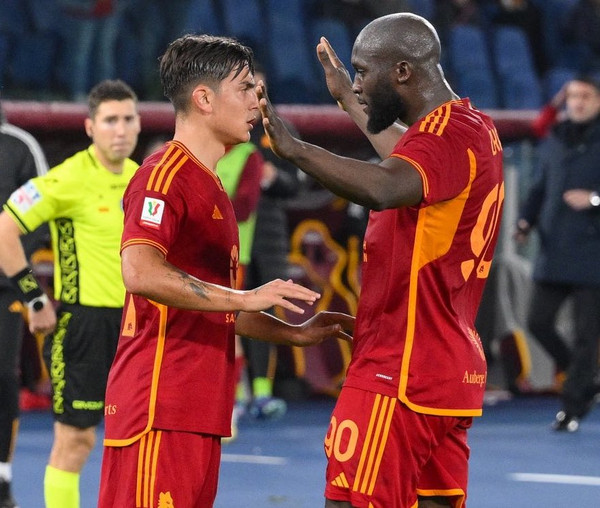 dybala e lukaku roma cremonese