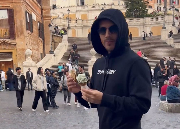 paredes gelato piazza di spagna