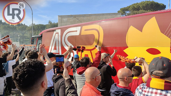 derby pullman giallorosso