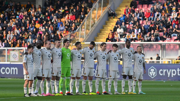 lecce roma minuto di raccoglimento