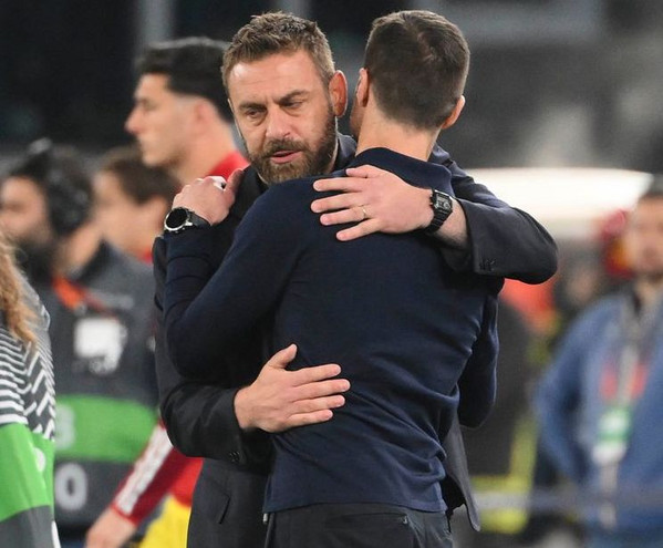 de rossi e xabi alonso roma bayer