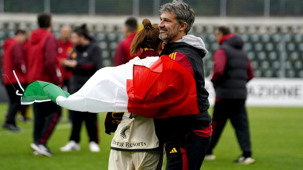 spugna roma femminile