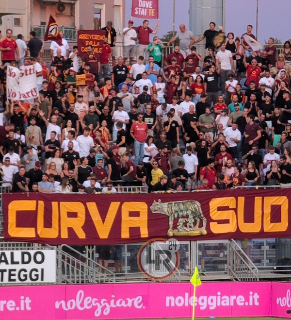 Curva Sud Cagliari-Roma