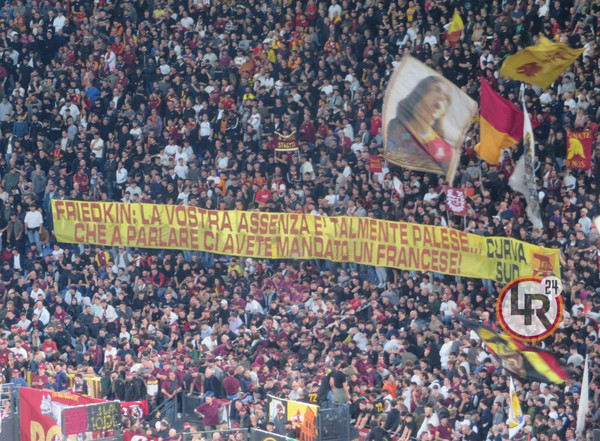 striscione contro friedkin curva sud