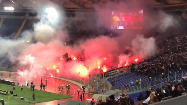 Tifosi Francoforte Roma