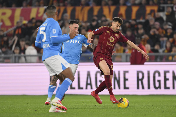 el shaarawy e politano roma napoli