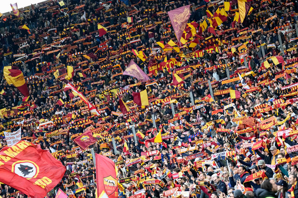 roma cagliari tifosi