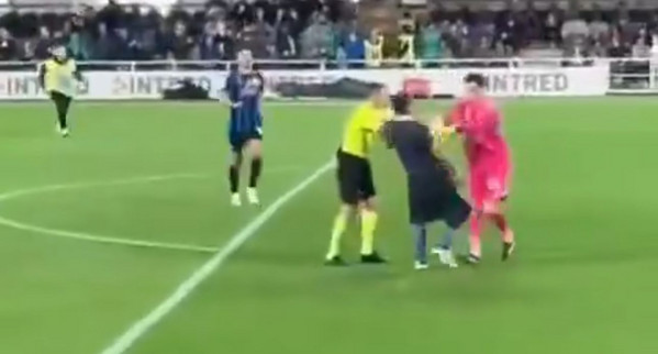 atalanta-roma tifoso svilar