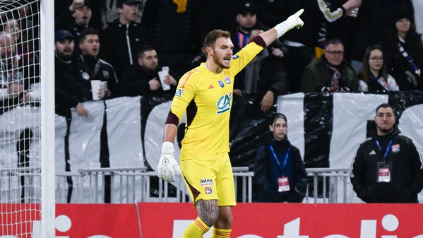 lucas perri