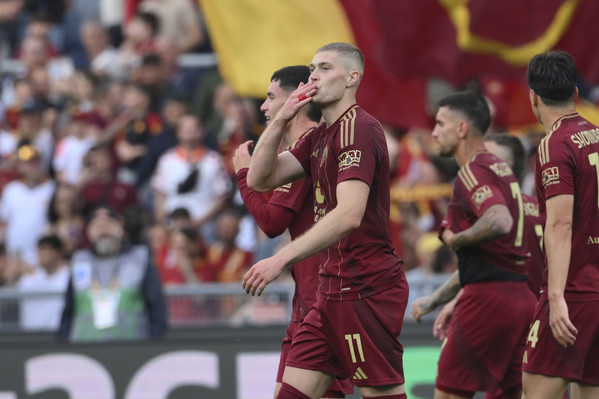 roma-fiorentina dovbyk