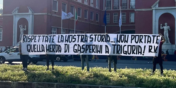 striscione tifosi gasperini