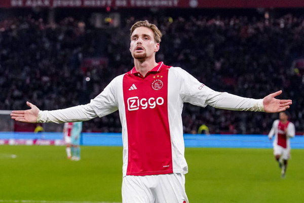 Taylor Ajax