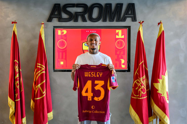 Wesley Roma 43