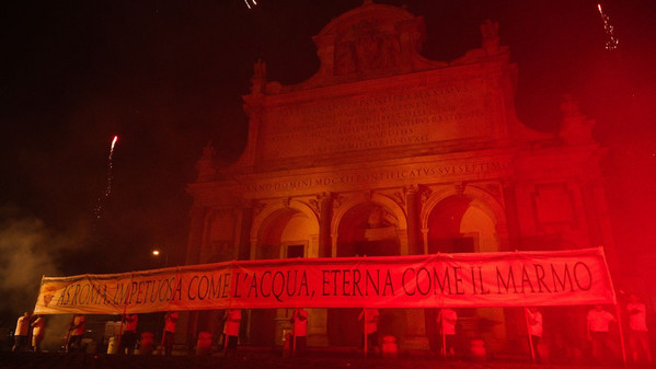 striscione tifosi roma