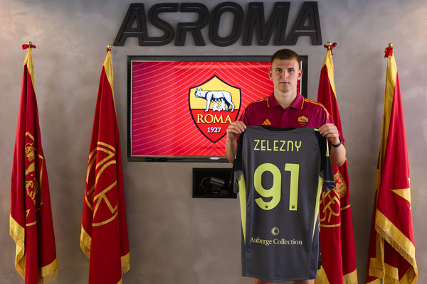zelezny ufficiale