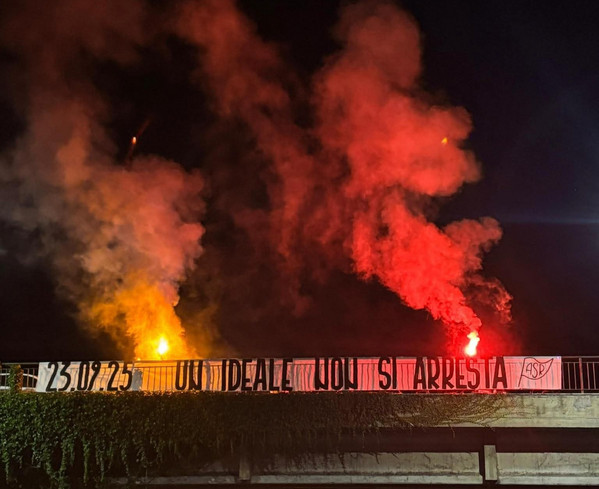 striscione tifosi nizza roma