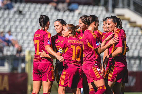 serie a femminile roma-parma esultanza squadra