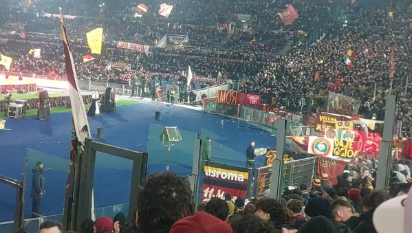 roma-genoa pellegrini fiori ultras ciaramitaro