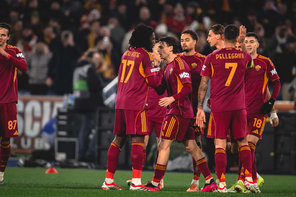 europa league roma-stoccarda esultanza squadra