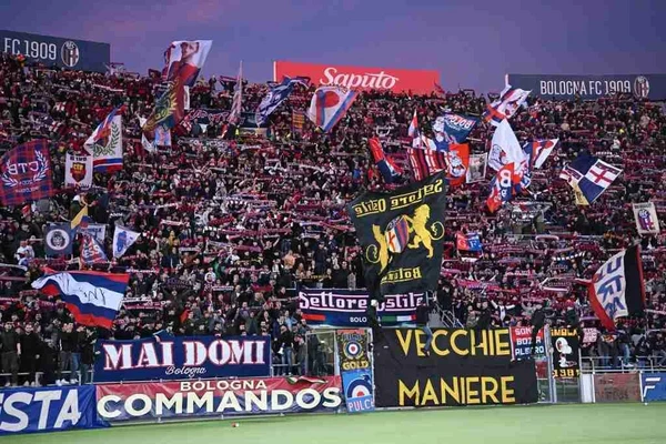 Tifosi-Bologna-1024x683