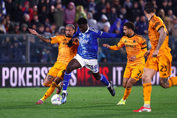 aaaWesley-Fallo-su-Diao-Como-Roma-15032026