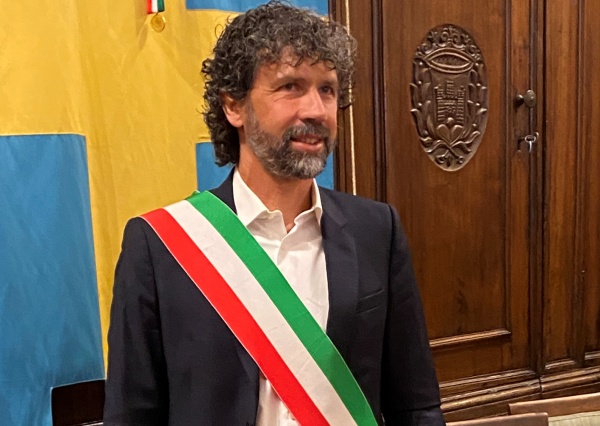 Damiano-Tommasi-sindaco-600x426